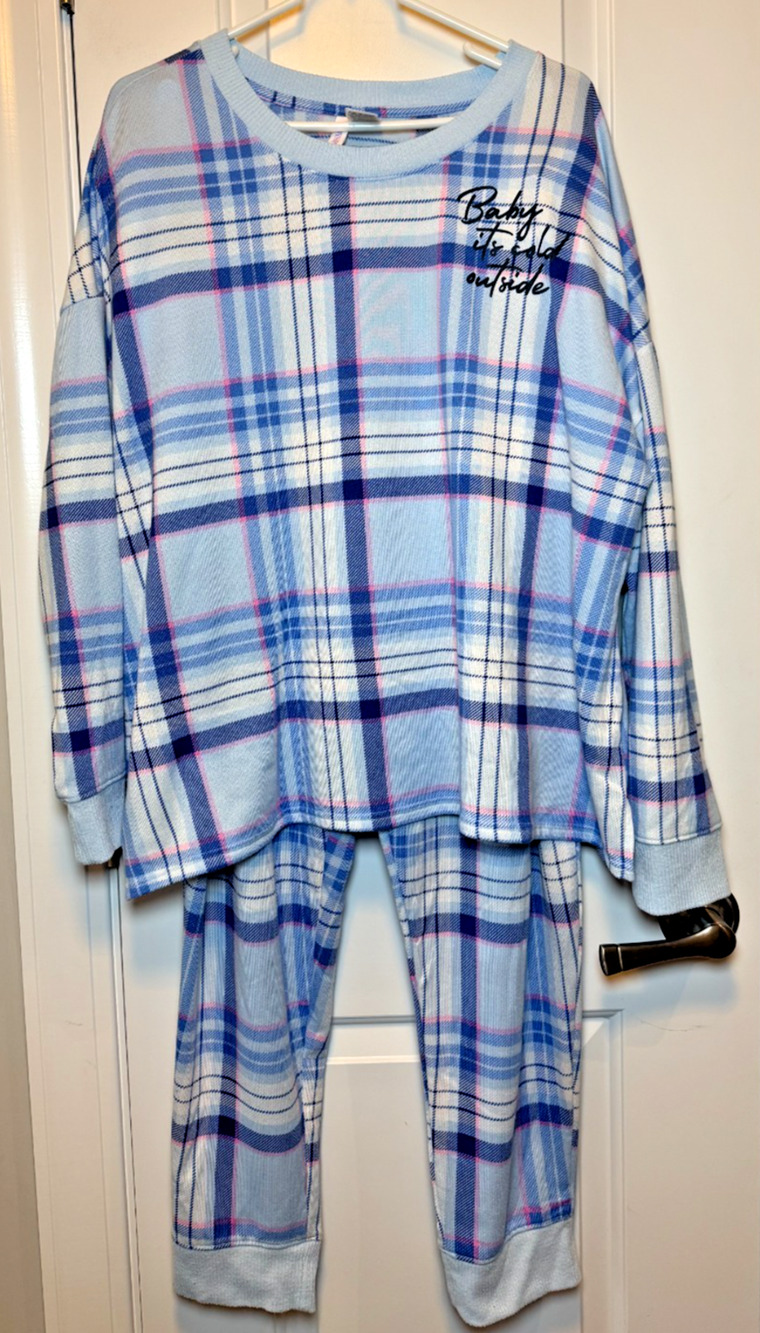 Joyspun Womens 3X Blue Plaid Pajama Set Baby It's Cold Outside Top Joggers Comfy
